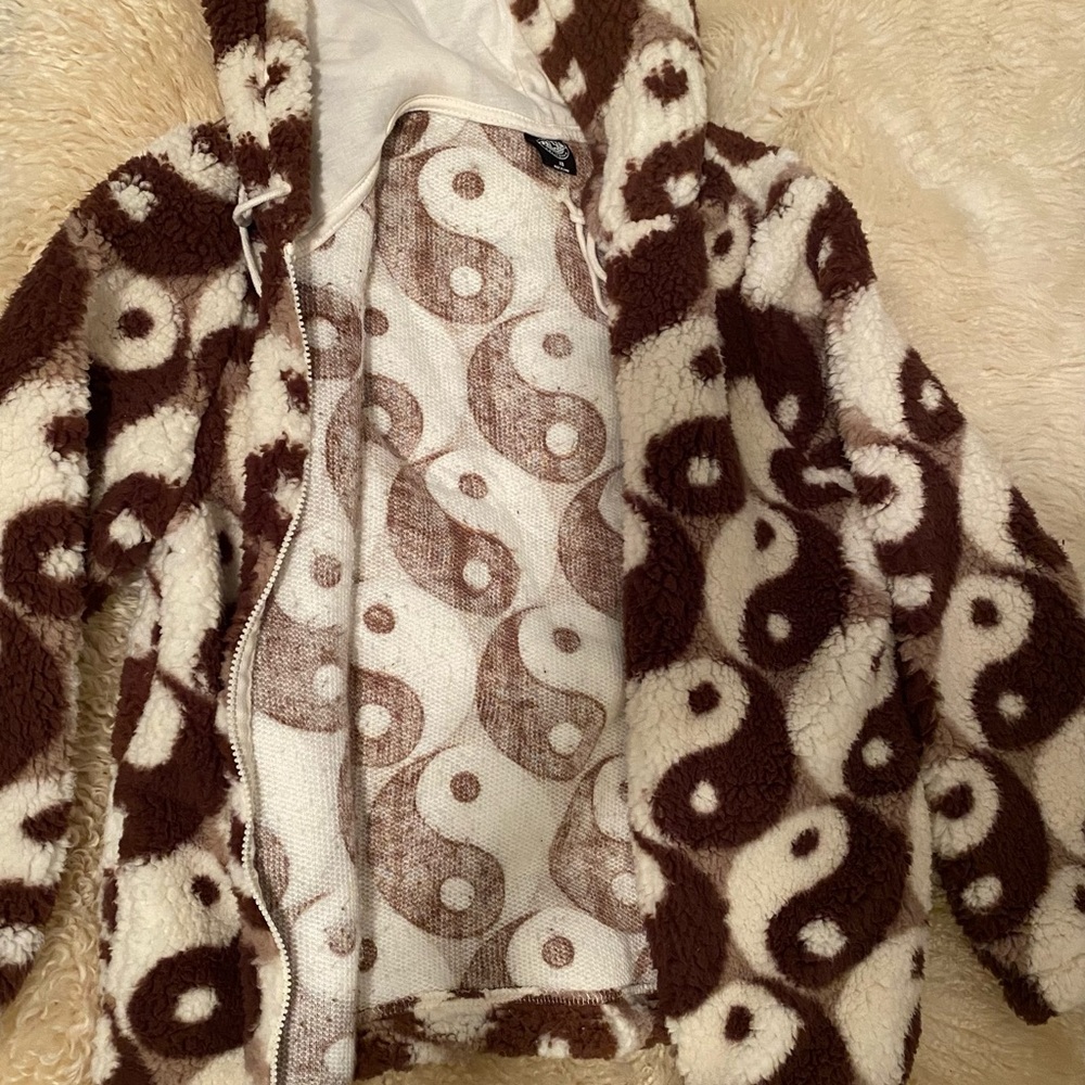 Chromatic Pacsun Yin Yang Sherpa Hoodie - Picture 3 of 3